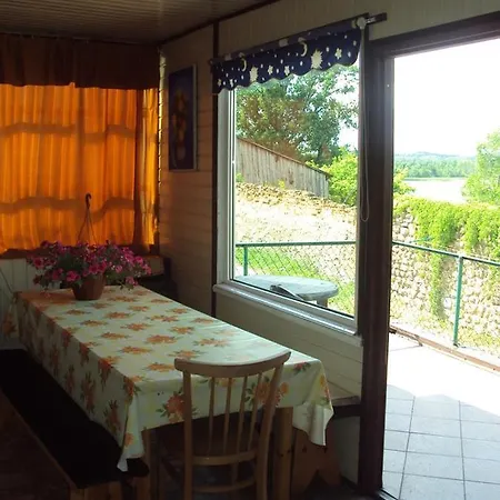 Pokoje Nad Jeziorem Mazury Dąbrówno